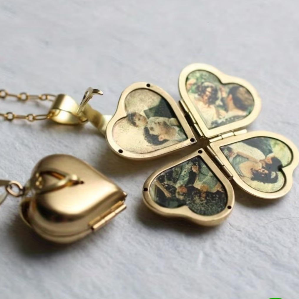 Golden Heart Locket Necklace Flower Shape Fits 4 Photos Cool Design Gold Gift